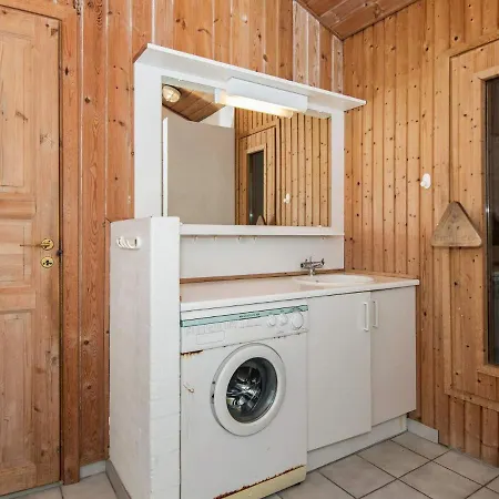 6 Person In Fan Holiday home